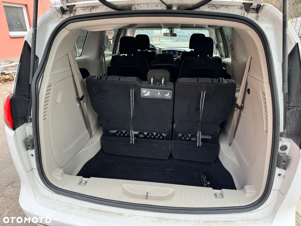 Chrysler Pacifica - 9