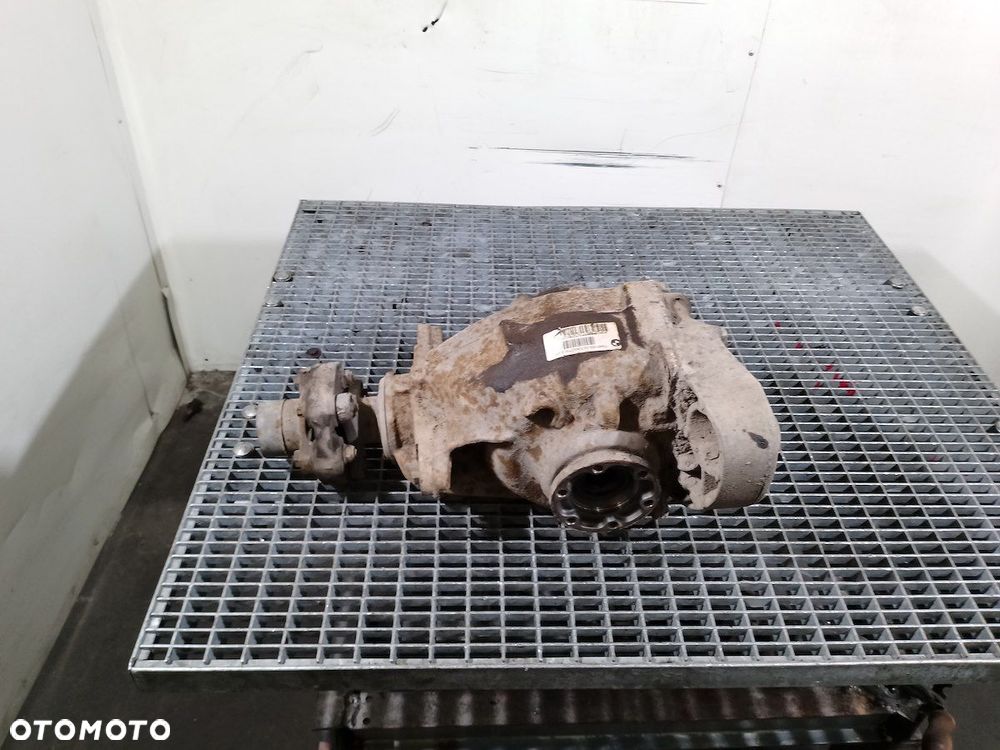 DYFERENCJAŁ TYŁ BMW E87 7566169-02 1.8 B - 1