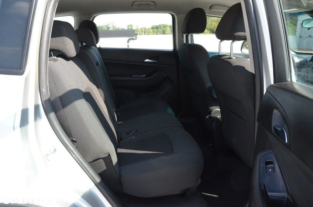 Chevrolet Orlando - 25