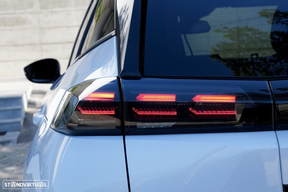 Peugeot 2008 1.2 PureTech Allure Pack EAT8 - 36