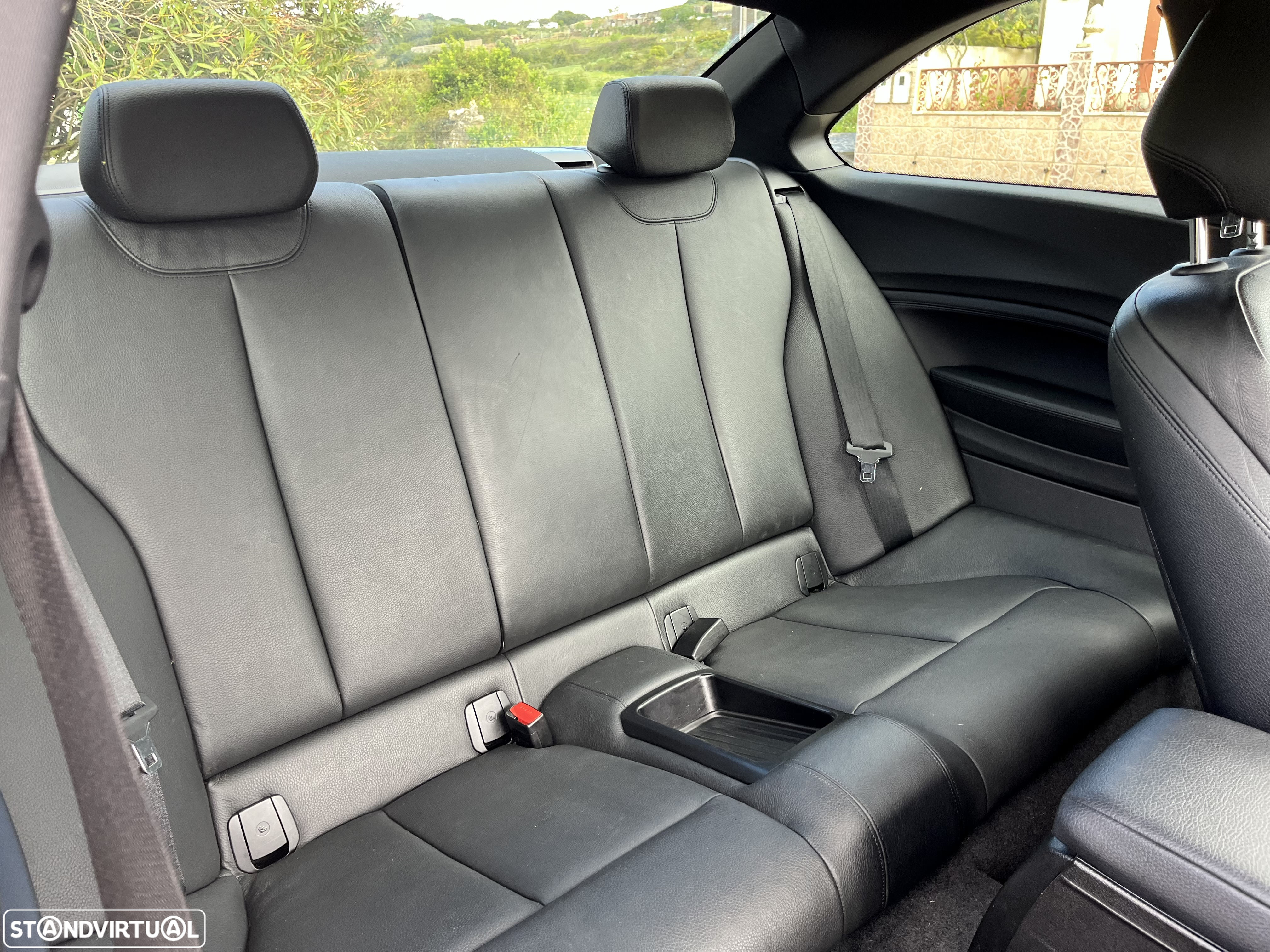 BMW 220 d Coupe Pack M - 27
