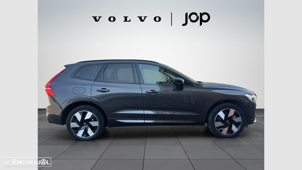 Volvo XC 60 2.0 T8 PHEV Plus Dark AWD - 6