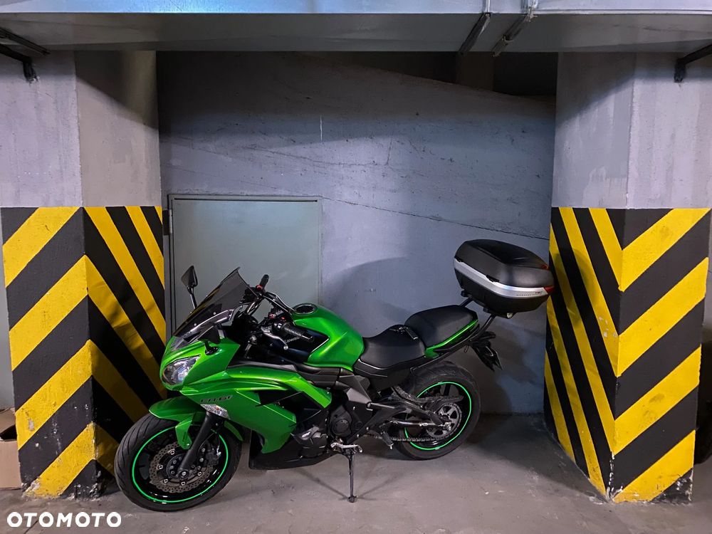 Kawasaki ER - 2