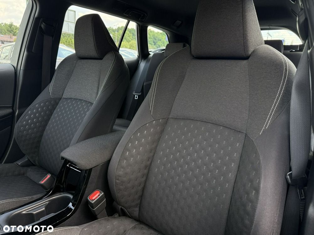Toyota Corolla 1.8 Hybrid Comfort - 13