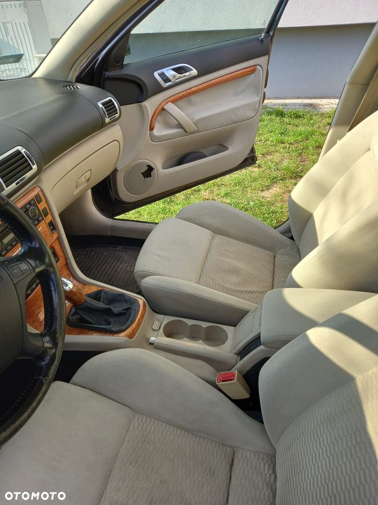 Skoda Superb 1.9 TDI Ambiente - 9