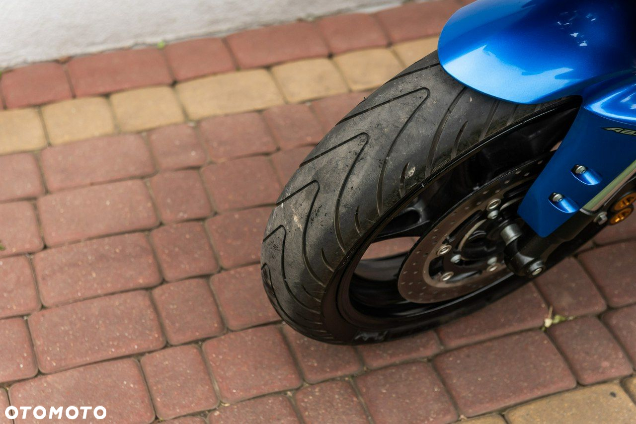 Yamaha FZ - 7