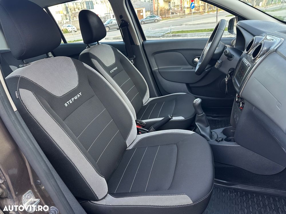 Dacia Sandero 0.9 Stepway - 10