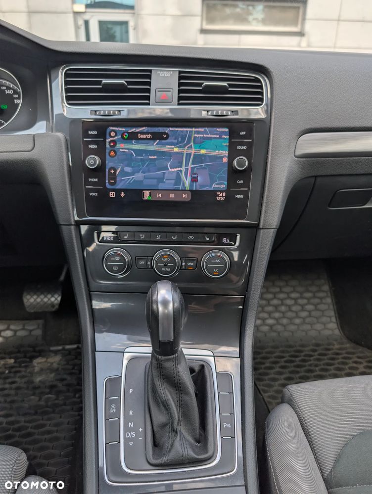Volkswagen Golf 1.5 TSI BMT Evo Comfortline DSG - 14