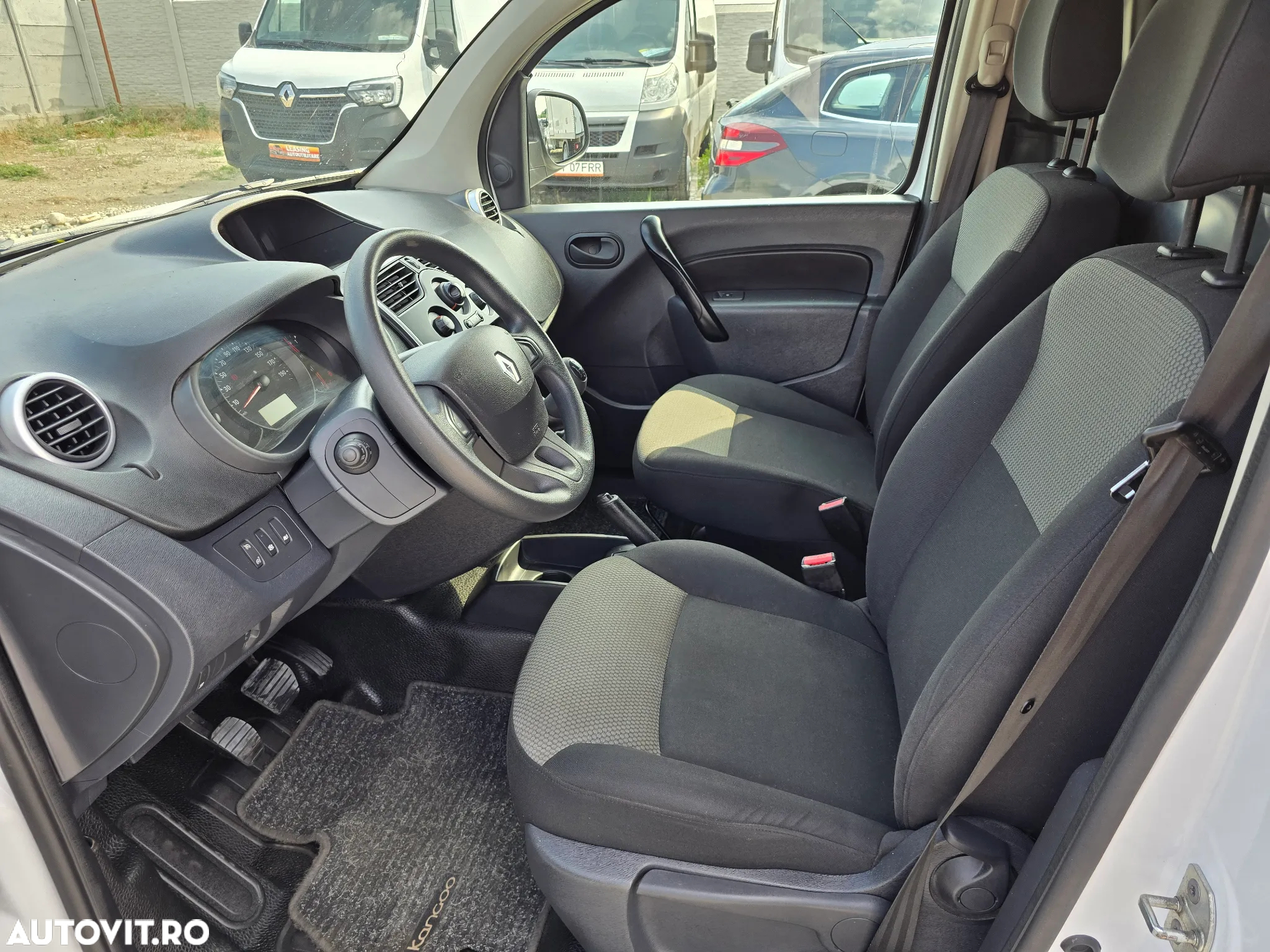 Renault KANGOO - 17