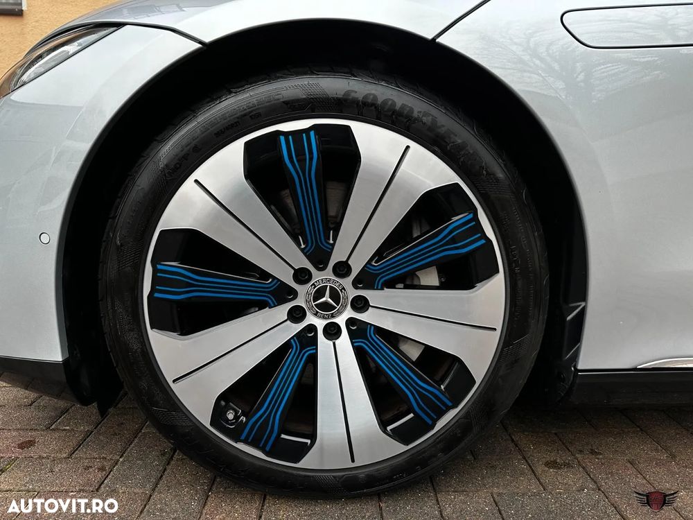 Mercedes-Benz EQS 450+ AMG Line - 38