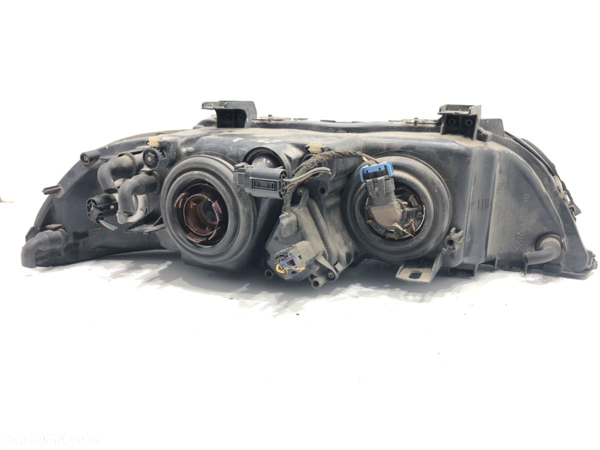 REFLEKTOR LEWY PRZÓD XENON - 306.00 PLN - BMW 5 Touring (E39) 1996 - 2004 530 d 142 kW [193 KM] - 4