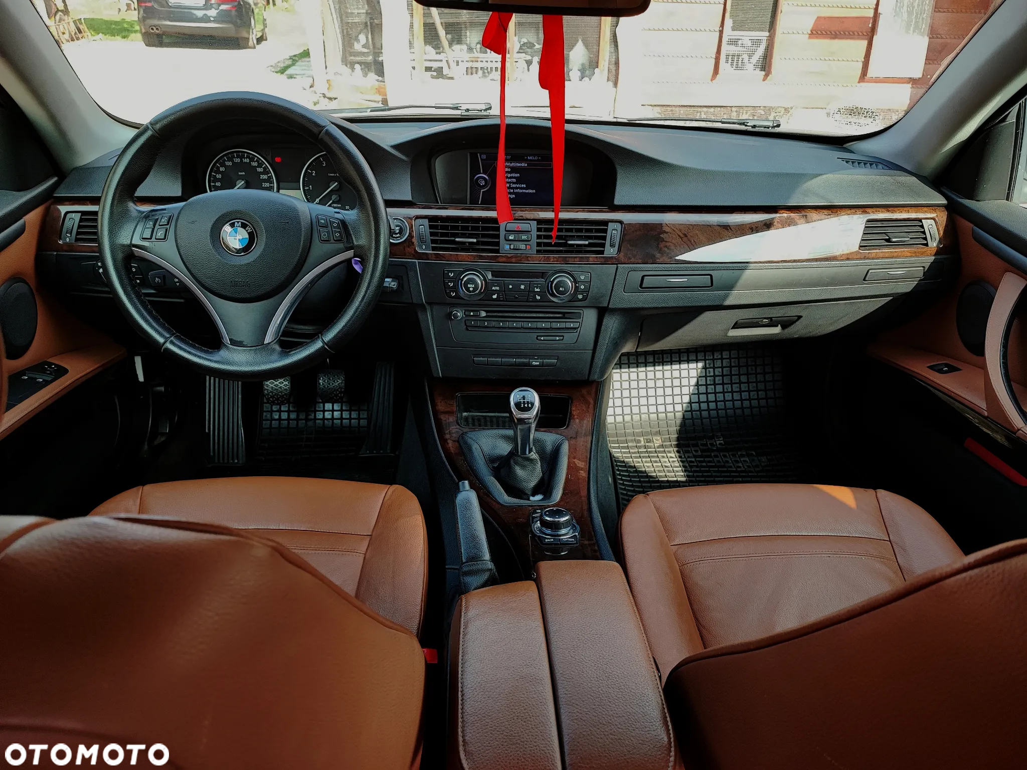 BMW Seria 3 320i - 4