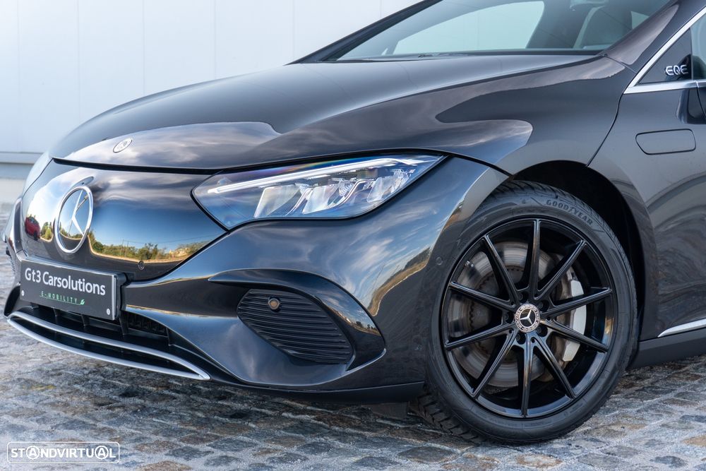 Mercedes-Benz EQE 300 Electric Art - 5