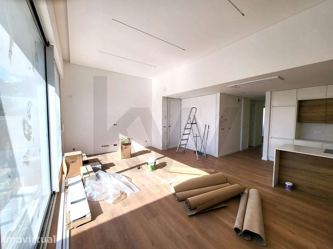 Moradia T3 de Luxo em Corroios: Onde a Tecnologia encontra a Sustentab - Grande imagem: 3/59