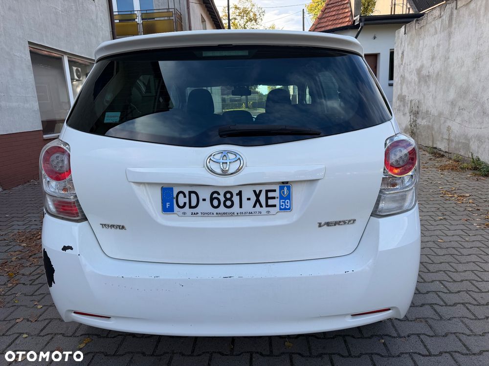 Toyota Corolla Verso 2.0 D-4D Prestige 7os - 36