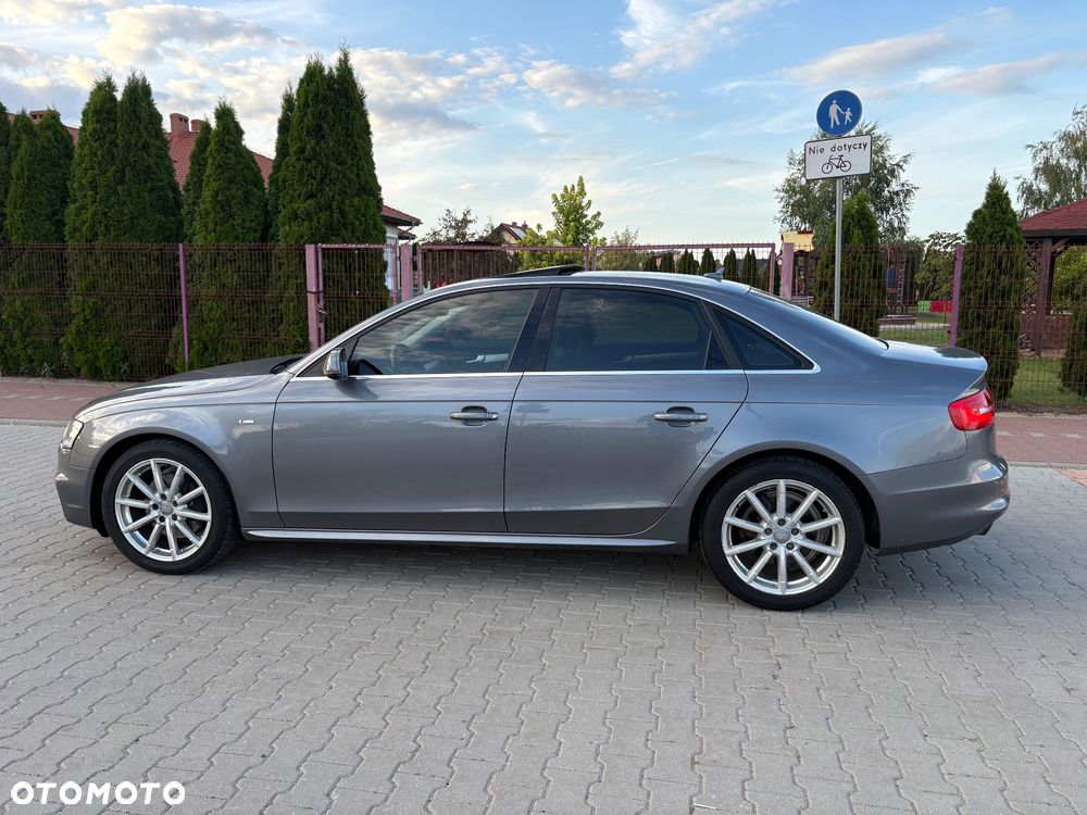 Audi A4 Limousine - 5