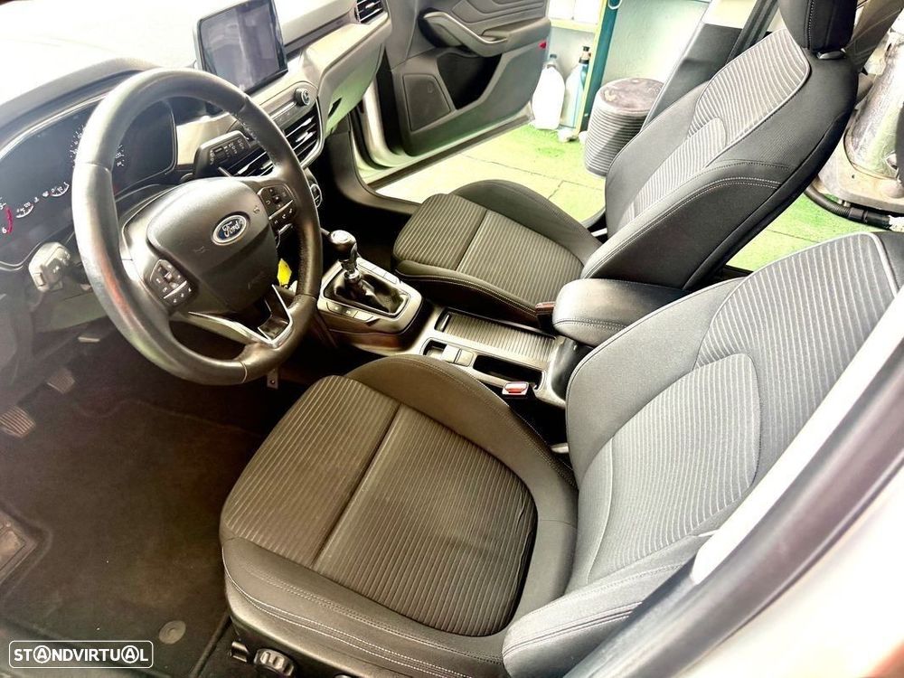 Ford Focus SW 1.5 TDCi EcoBlue Titanium - 20