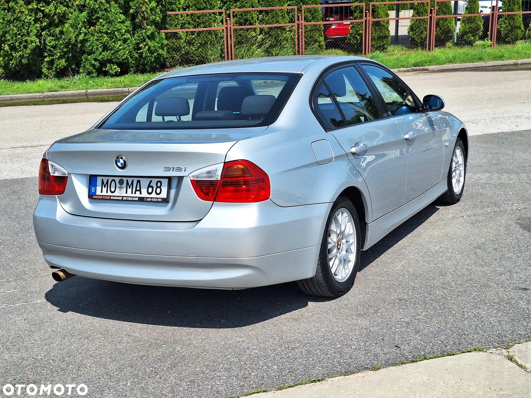 BMW Seria 3 318i - 13
