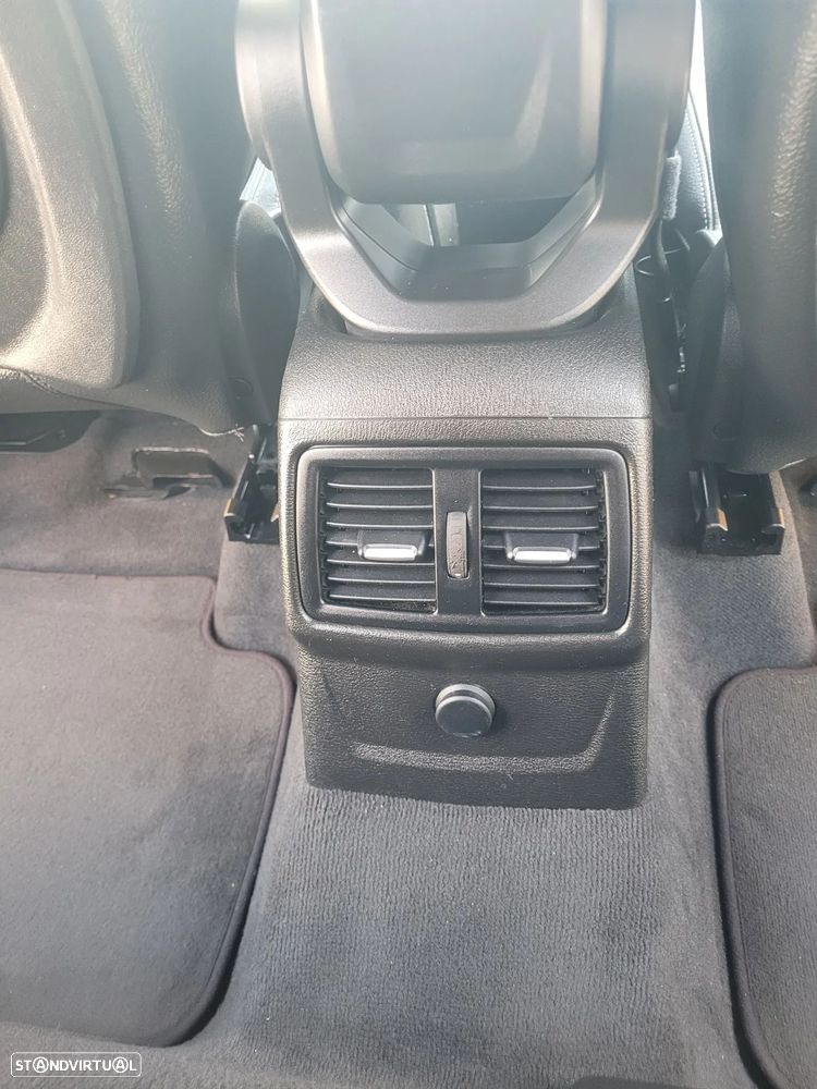 BMW X1 16 d sDrive Line xLine - 16