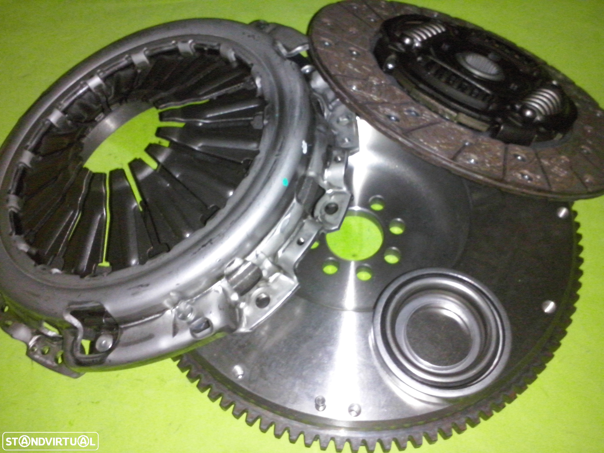 Embraiagem Completa em Monomassa para a Nissan Navara D40 NOVO - 2