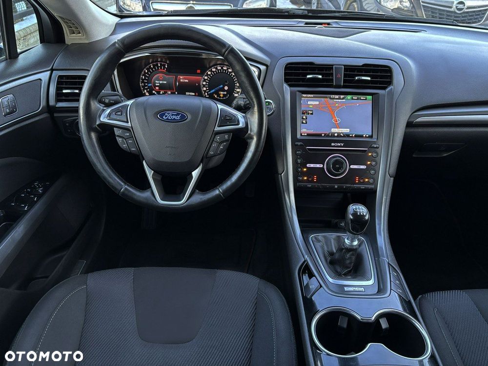 Ford Mondeo - 30