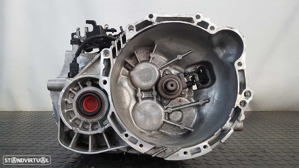 CAIXA DE VELOCIDADES KIA CEE'D SPORTY WAGON EMOTION - 1