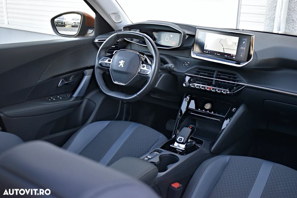 Peugeot 2008 PureTech 130 EAT8 Allure - 10