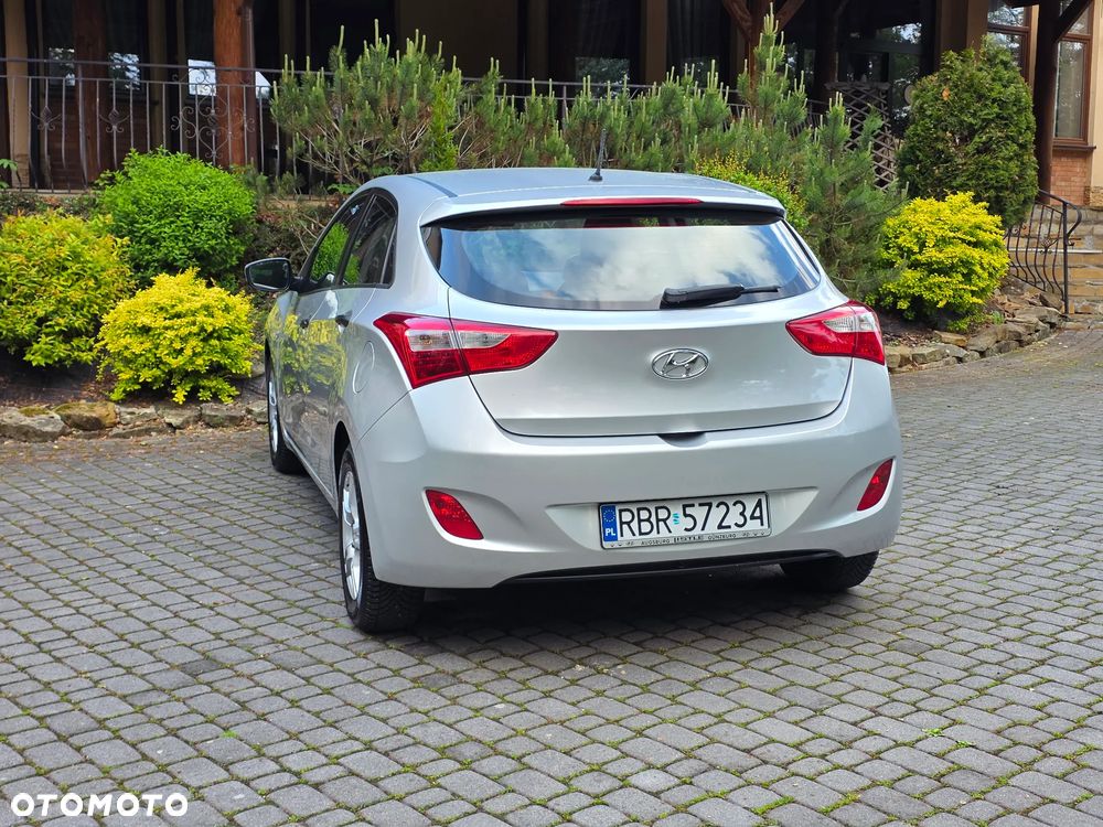 Hyundai i30 1.4 Classic - 24