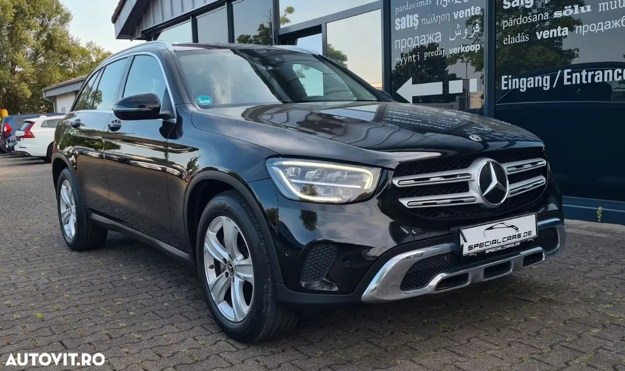 Mercedes-Benz GLC 220 d 4Matic 9G-TRONIC - 2