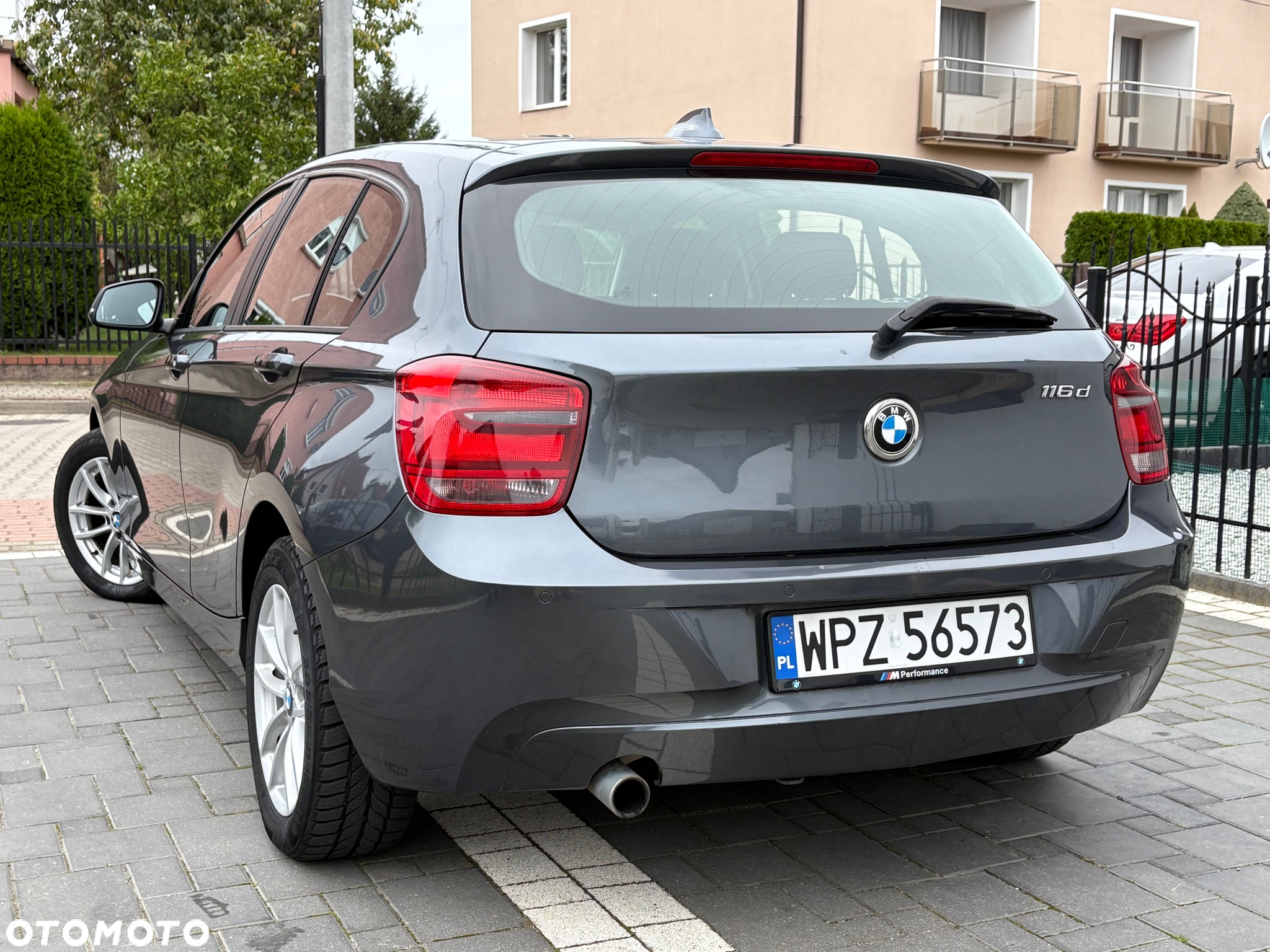 BMW Seria 1 116d - 12