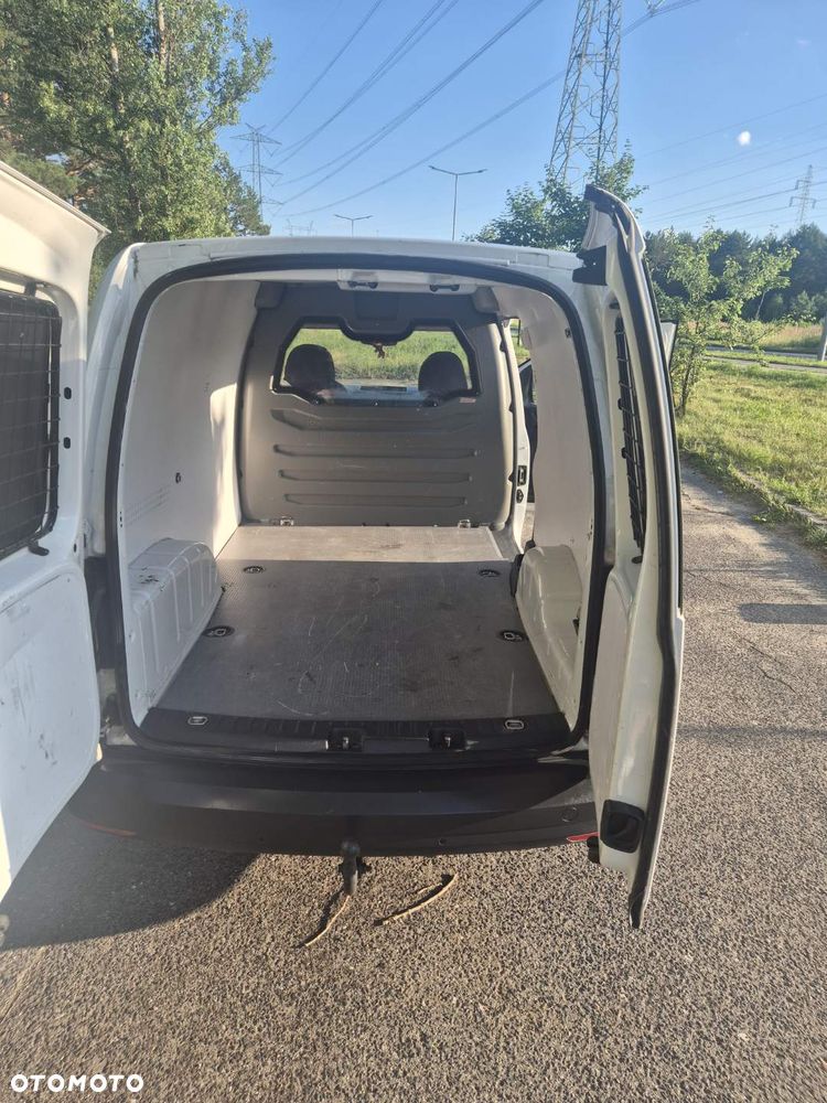 Volkswagen Caddy Maxi - 7