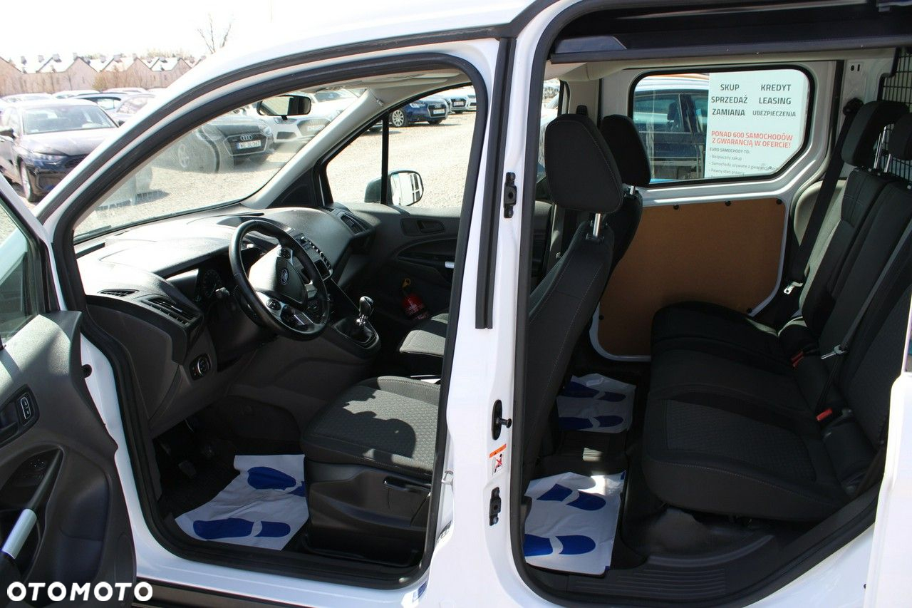 Ford Transit Connect - 12