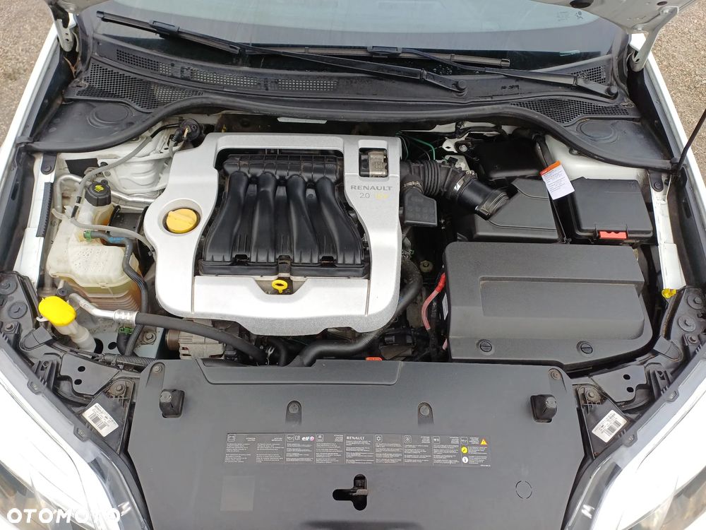 Renault Laguna 2.0 16V Expression - 20