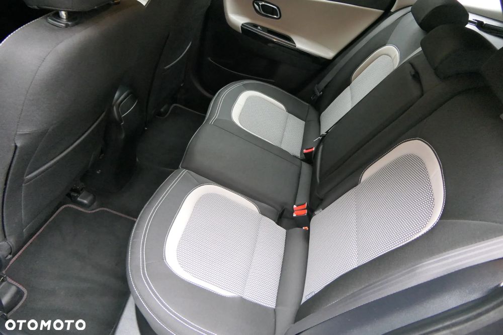 Kia Ceed 1.6 GDI Business Line - 22