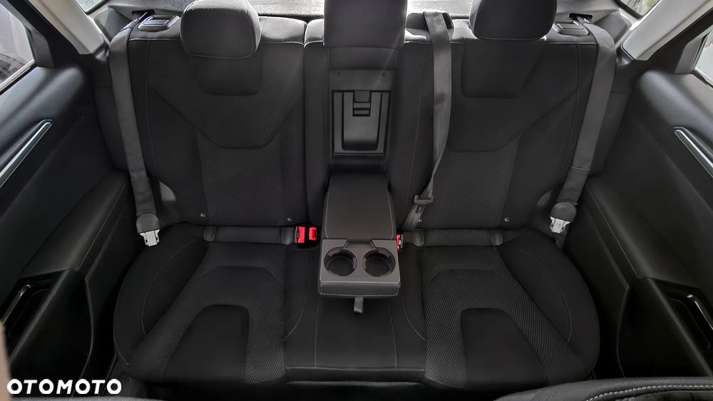 Ford Mondeo 2.0 TDCi Titanium PowerShift - 12