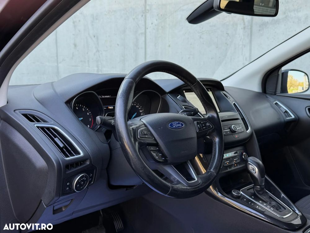 Ford Focus 1.5 Ecoboost Titanium Business - 15