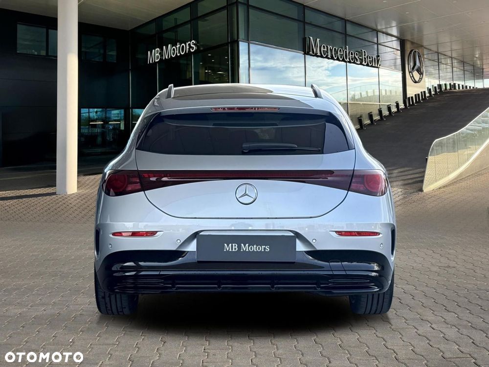 Mercedes-Benz CLA - 10
