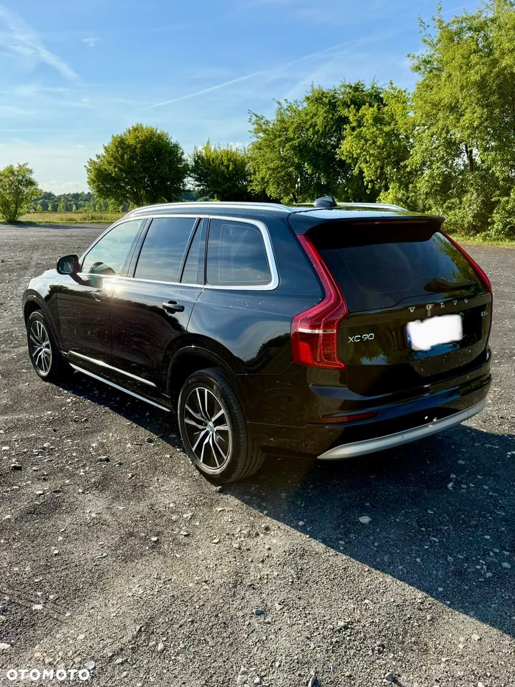 Volvo XC 90 B5 D AWD Momentum 7os - 8