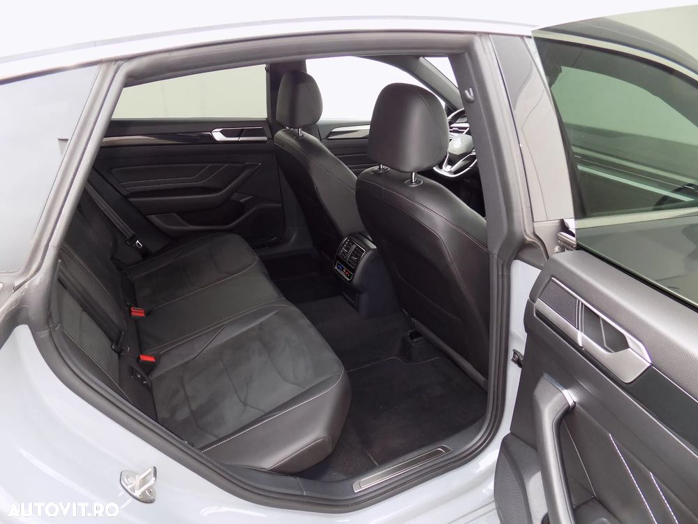 Volkswagen ARTEON 2.0 TDI SCR DSG R-Line - 25