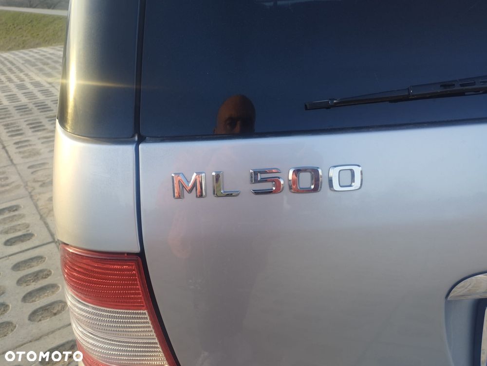 Mercedes-Benz ML 500 - 7