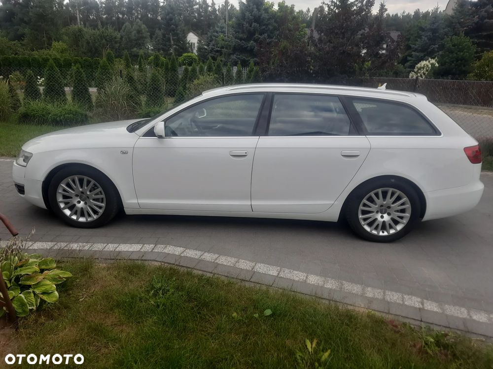 Audi A6 Avant - 4