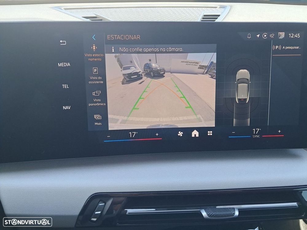 BMW ix2 eDrive20 - 13