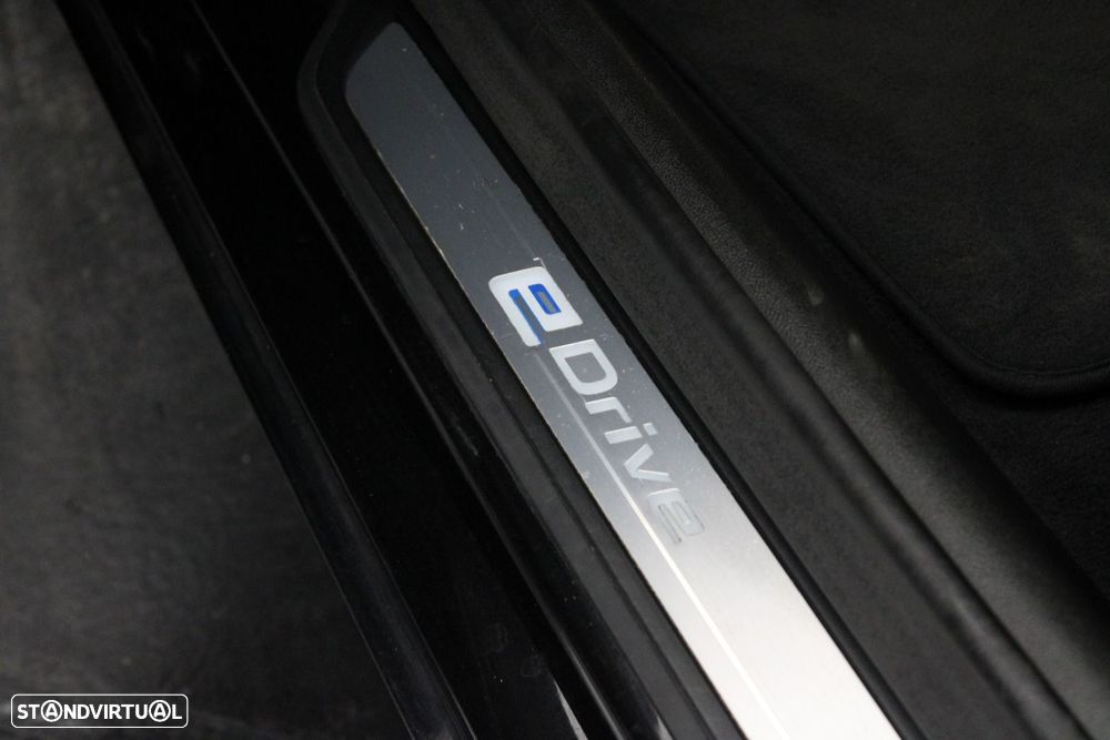 BMW 530 e iPerformance Line Luxury - 32