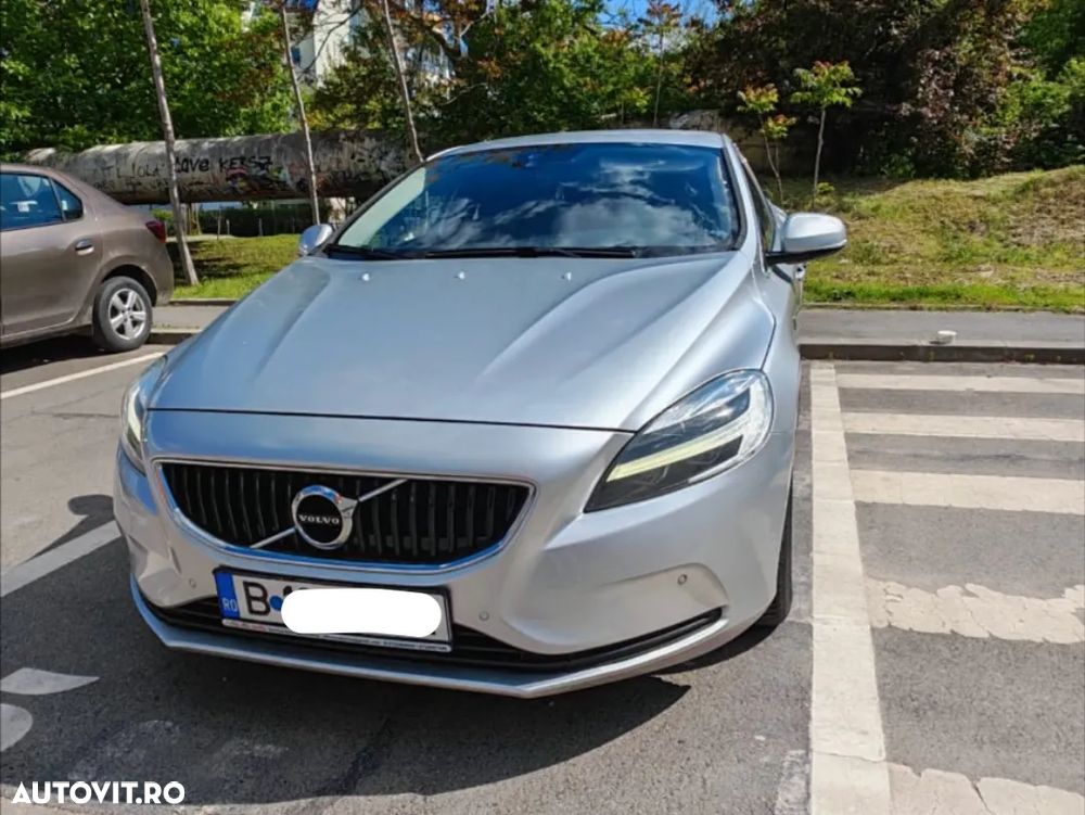 Volvo V40 D2 Ocean Race - 1