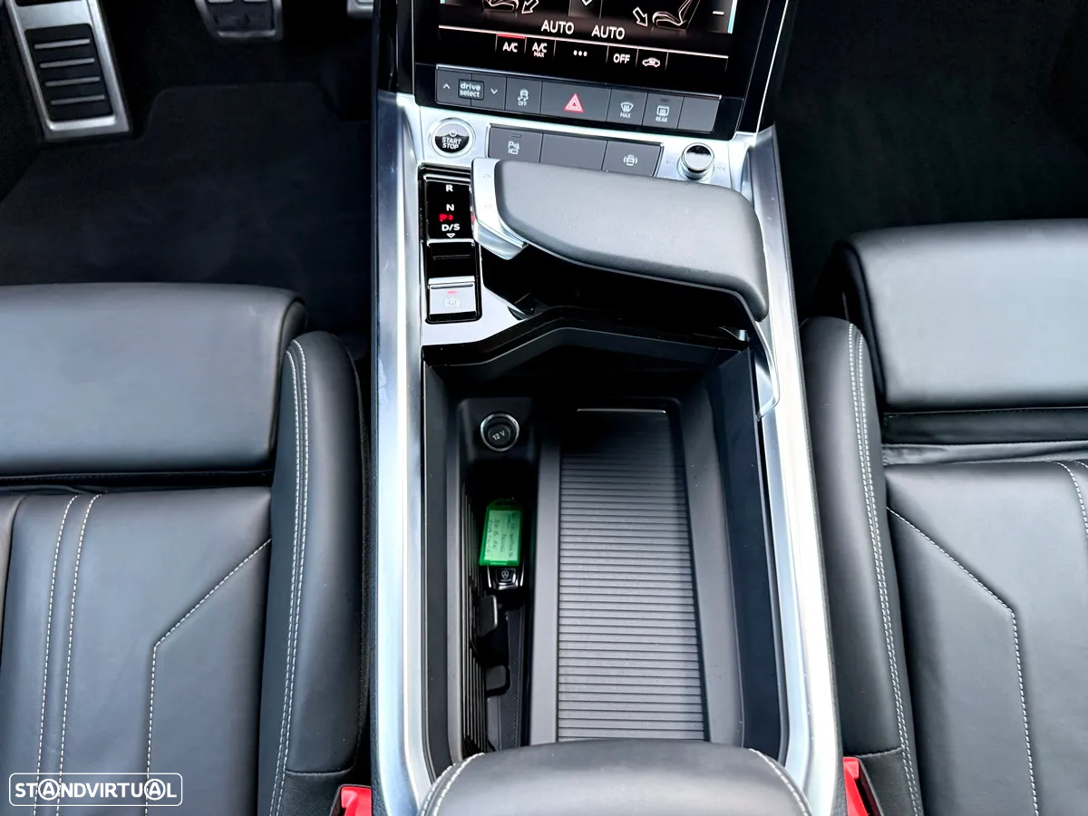 Audi Q8 e-Tron 50 quattro S line - 20