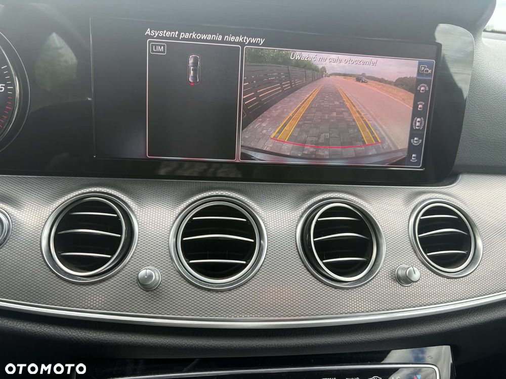 Mercedes-Benz Klasa E - 20