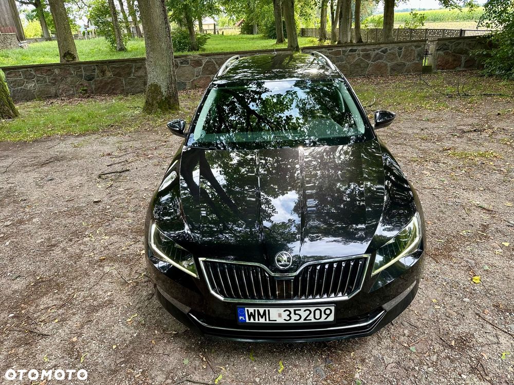 Skoda Superb 2.0 TDI DSG L&K - 26