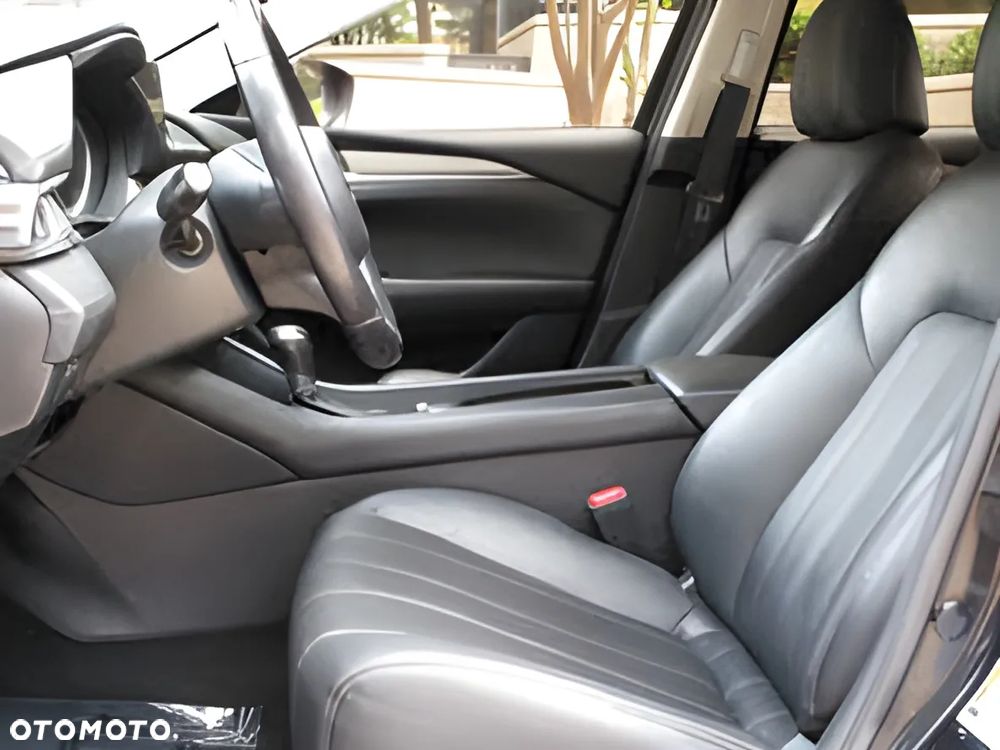 Mazda 6 2.5 SkyPrestige - 8