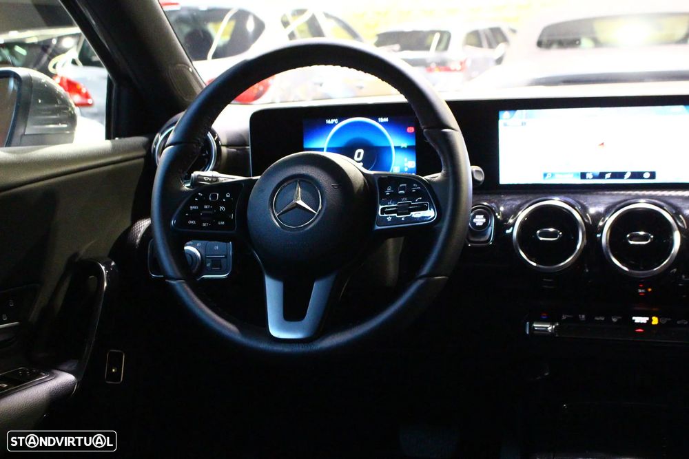 Mercedes-Benz A 250 e Progressive - 19