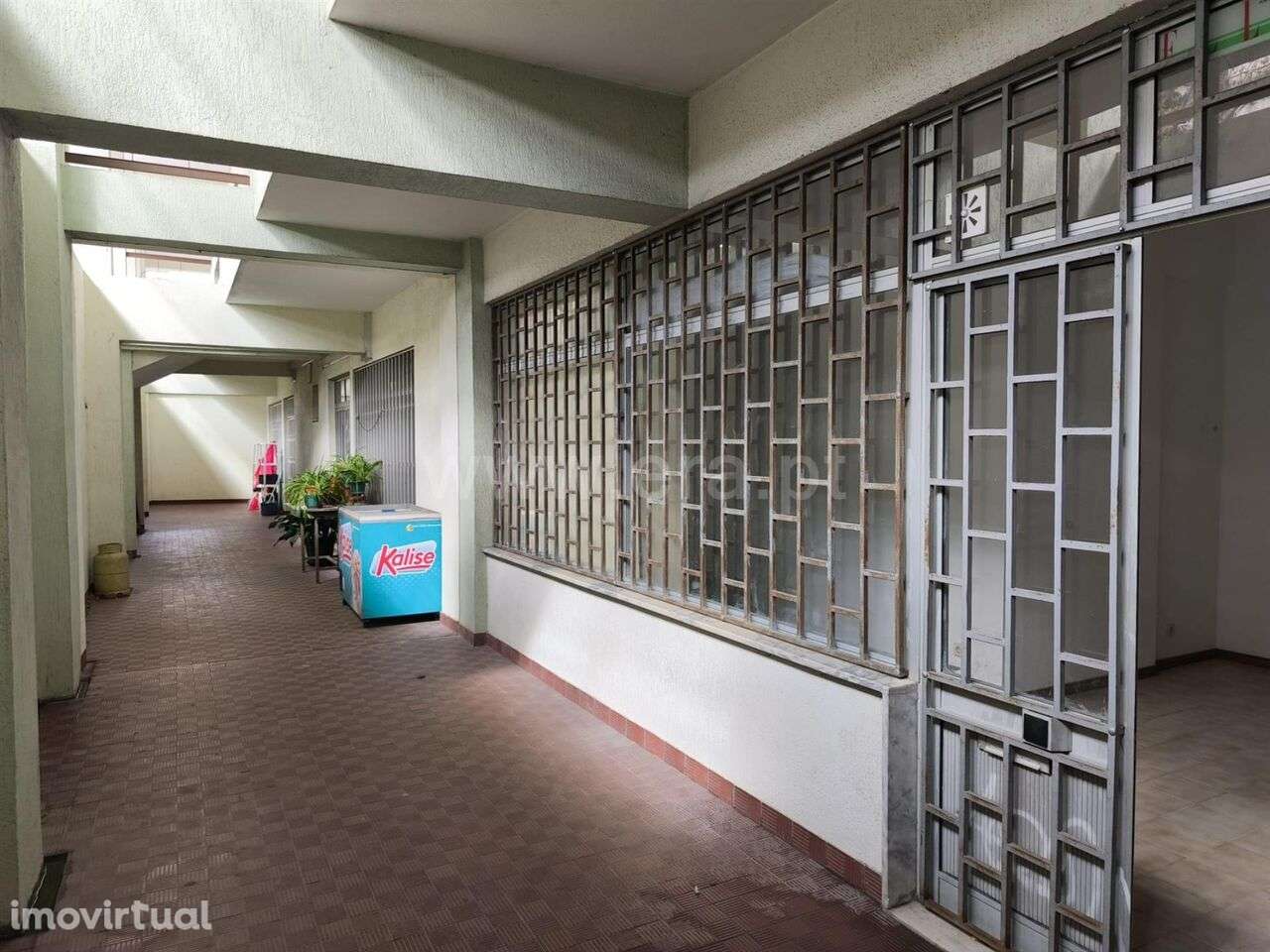 Loja no centro Fundão - Grande imagem: 2/8